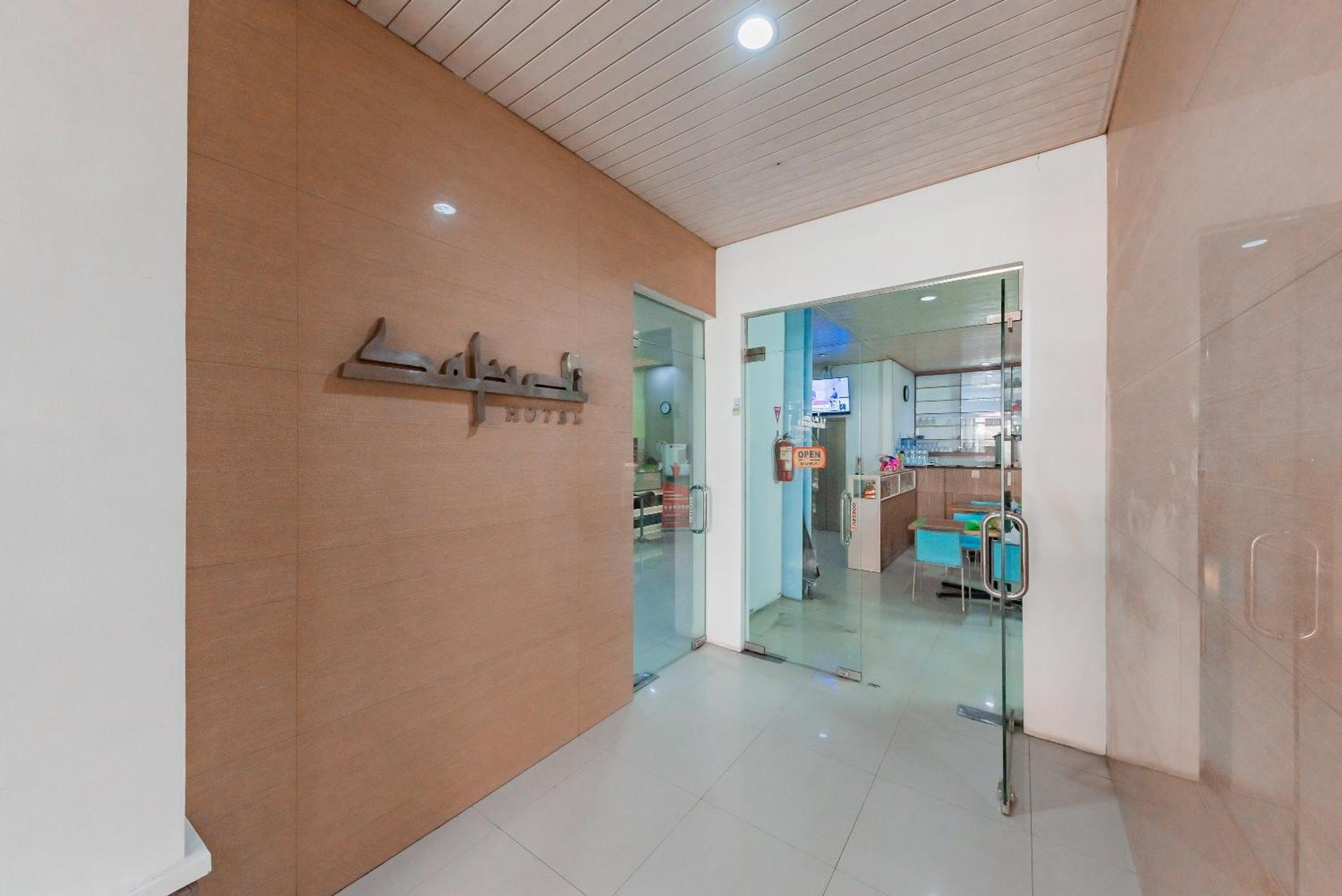 Reddoorz Near Pasar Baru Bandung Ξενοδοχείο Εξωτερικό φωτογραφία